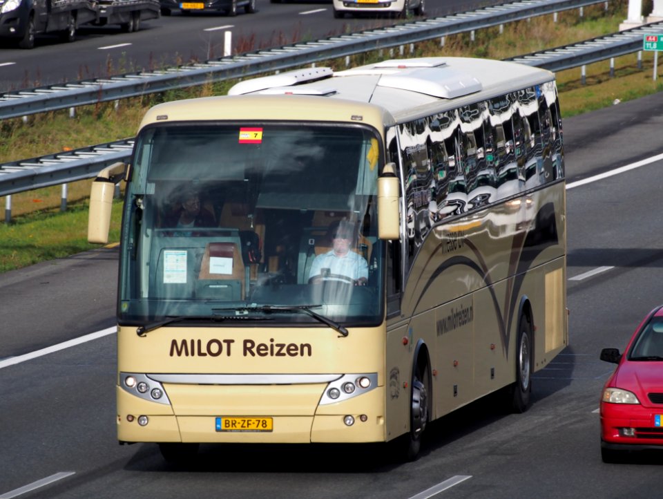 Volvo B12B 4X2, Milot Reizen