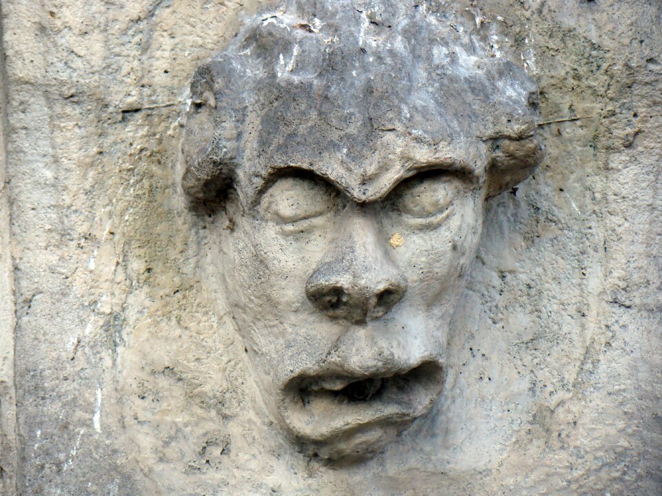 Fountain sculpture stone