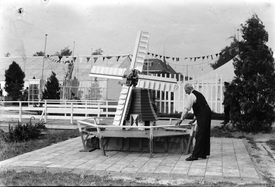 Voorbereiding Landbouwtentoonstelling te Leeuwarden, Bestanddeelnr 902-3688