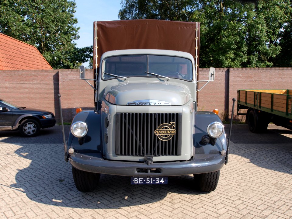 Volvo N88 44 TS photo-1