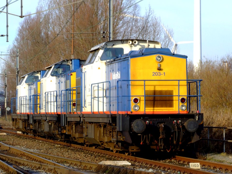 VolkerRail 203-1 Tom, 203-3 Spike & 203-2 Jerry pic1