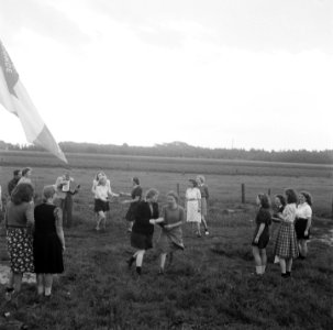 Volksdansen, Bestanddeelnr 902-8292