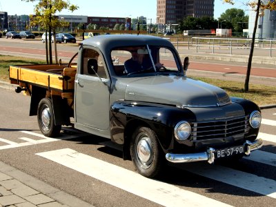 Volvo PV445 BE-57-90 pic1