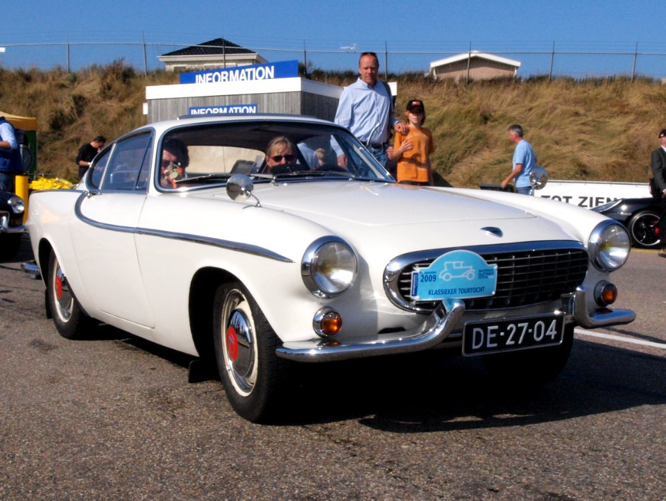 Volvo P 1800 dutch licence registration DE-27-04-