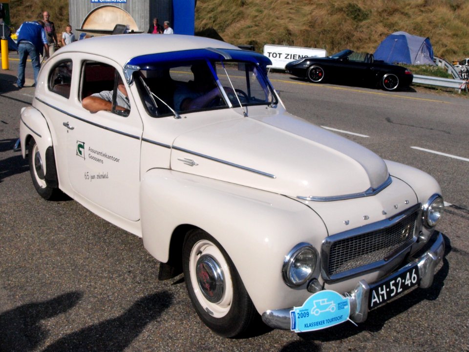 Volvo P 444 AH-52-46