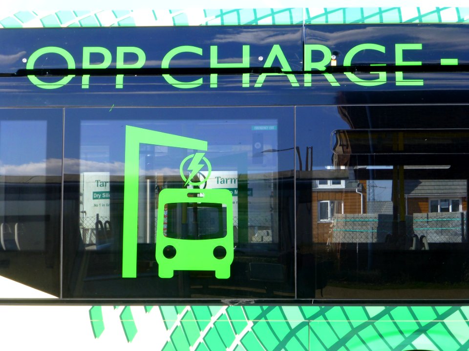 Volvo7900e-OppChargeTrial-KentFastrack-P1440740
