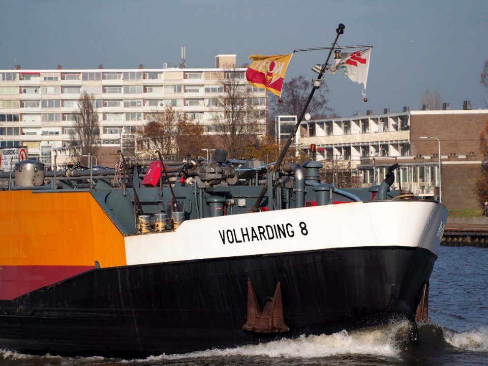 Volharding 8, ENI 02014120 op het Amsterdam-Rijn kanaal, foto 3