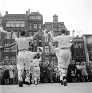 Volksdansers, Bestanddeelnr 900-4844