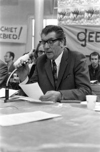 Volkscongres in Korenbeurs te Groningen, nr 6, 7 Fre Meis, Bestanddeelnr 925-5285