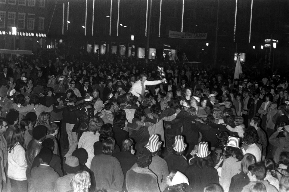 Volksfeest wegens de overwinning van Ajax, Bestanddeelnr 925-6354