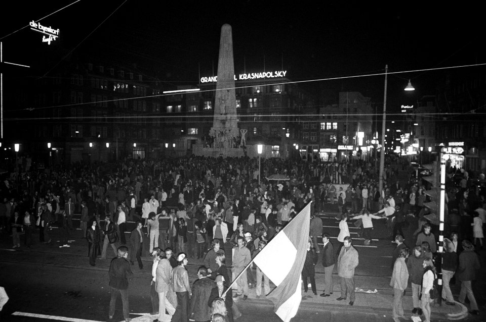 Volksfeest wegens de overwinning van Ajax, Bestanddeelnr 925-6355