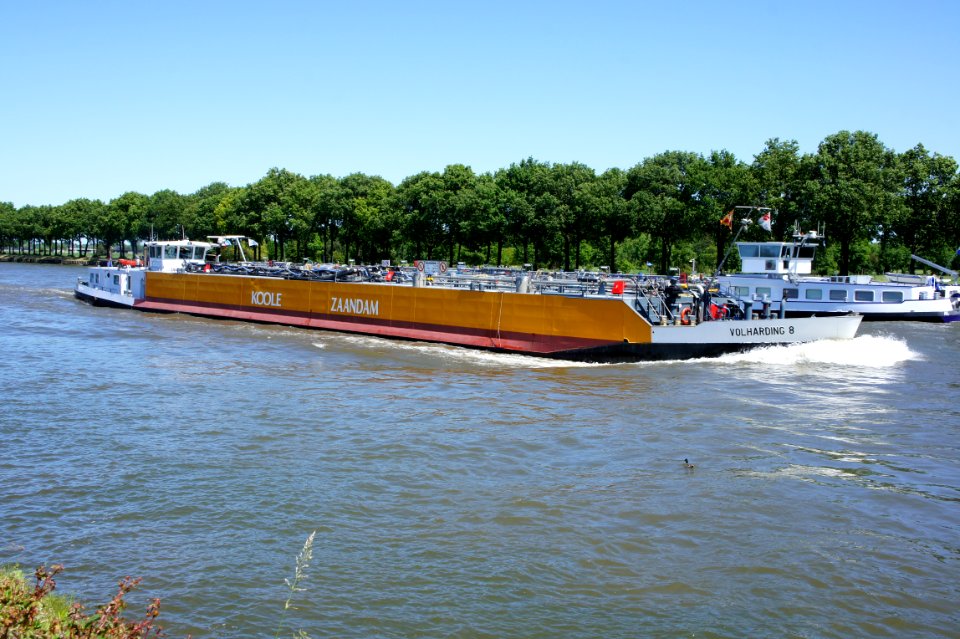 Volharding 8 - ENI 02014120, Amsterdam-Rijn kanaal, pic1