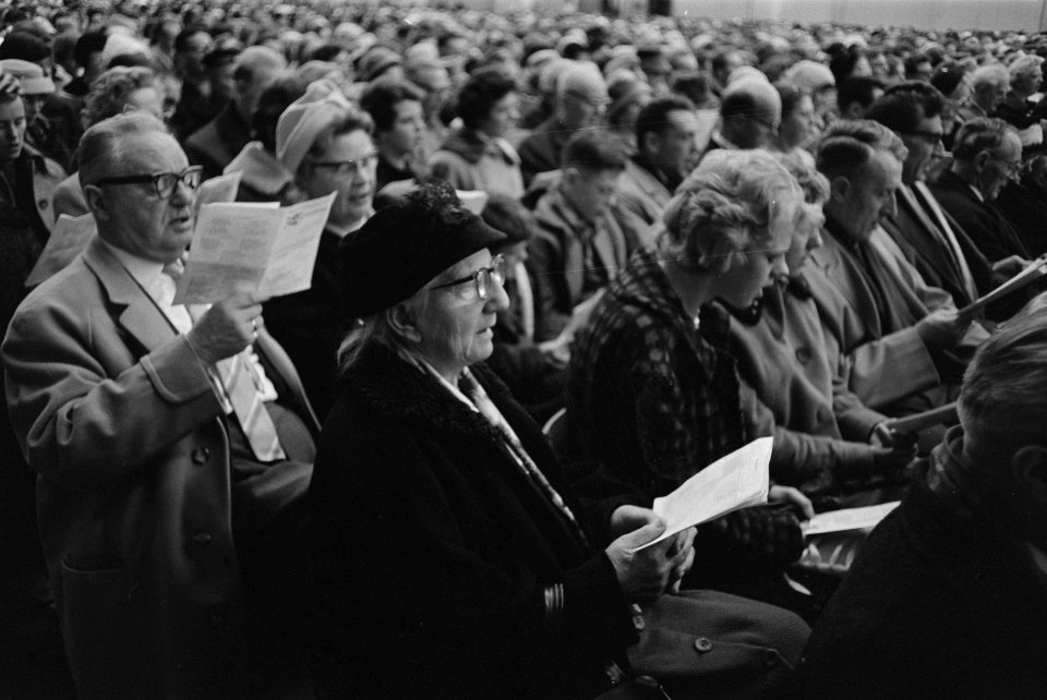 Volkskerstzang in de Nieuwe RAI, Bestanddeelnr 913-3258