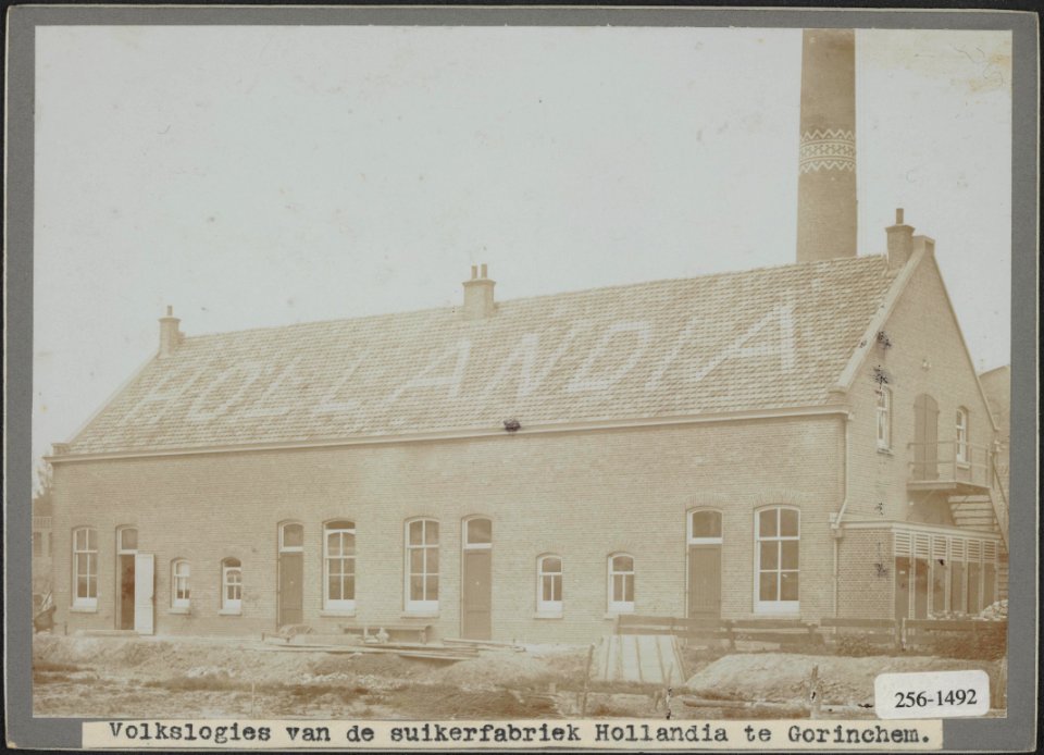 Volkslogies van de suikerfabriek Hollandia te Gorinchem, Bestanddeelnr 256-1492
