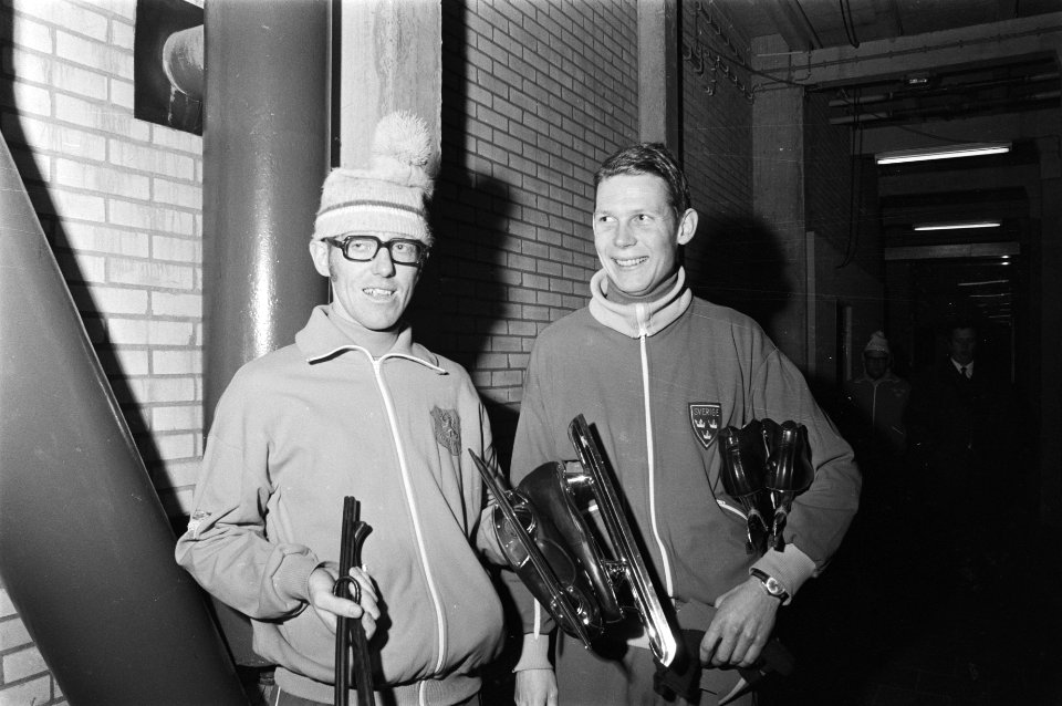 Voorbereidingen Europese Schaatskampioenschappen Heerenveen links Peter Nottet ,, Bestanddeelnr 924-1962