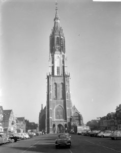 Voorbereidingen bij zetting van prinses Wilhelmina , Nieuwe Kerk te Delft, Bestanddeelnr 914-5716