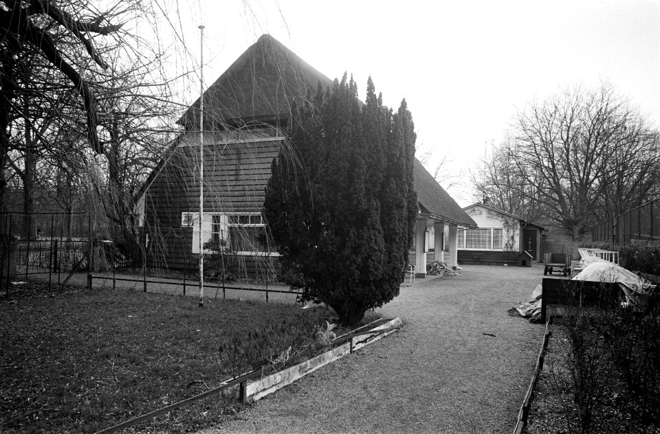 Vooraanzicht van het huis, Bestanddeelnr 926-9847