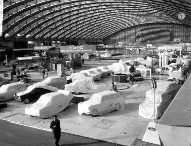 Voorbereidingen 50e personenautotentoonstelling in de RAI overzicht, Bestanddeelnr 917-4336