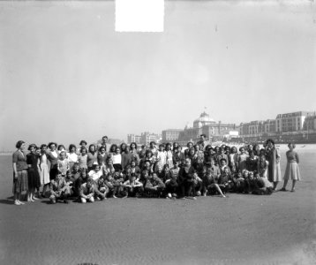 Voorjaar in Scheveningen groep, Bestanddeelnr 904-5347