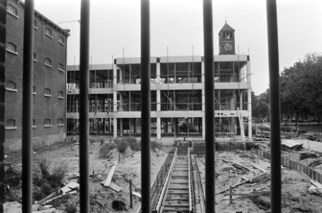 Voormalig Huis van Bewaring Havenstraat gerenoveerd doorkijkje op nieuwbouw, Bestanddeelnr 933-7173