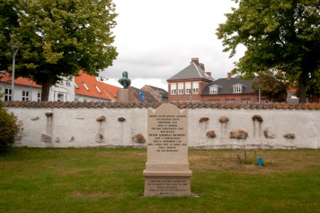 Vordingborg, wall around the church Vor Frue Kirke-2