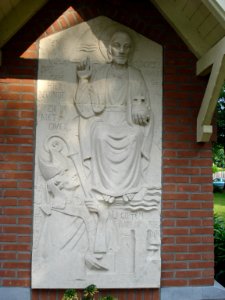 Vorstenbosch, relief Christ and a Saint