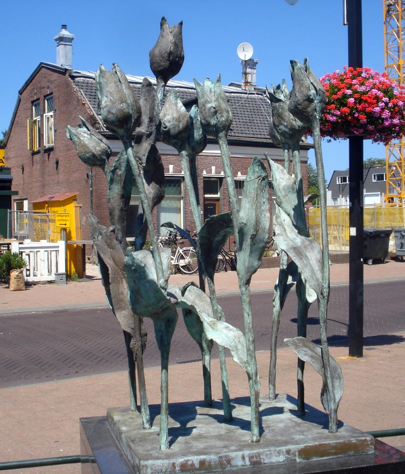 Voorhout kunstwerk de dwarsdrijver