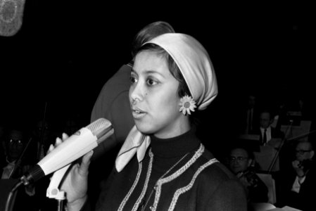 Voorronde van Nederlands Songfestival in Amersfoort. Sandra Reemer, Bestanddeelnr 923-1990