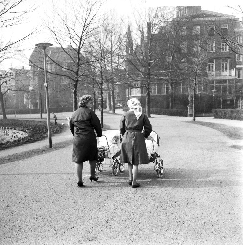 Voorjaar in het Vondelpark te Amsterdam, Bestanddeelnr 916-1648