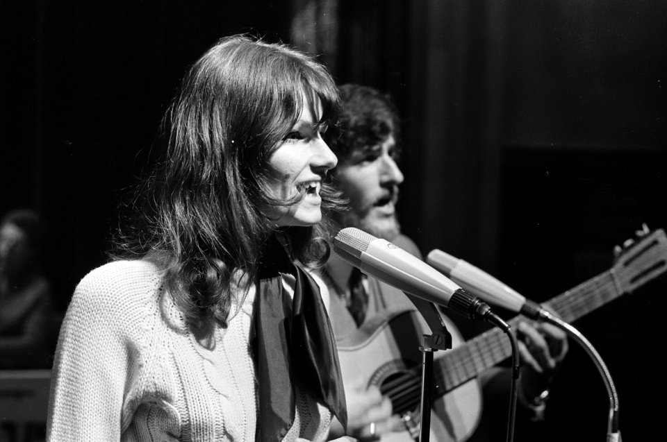 Voorronde van Nederlands Songfestival in Amersfoort. Saskia en Serge zingen, Bestanddeelnr 923-1988