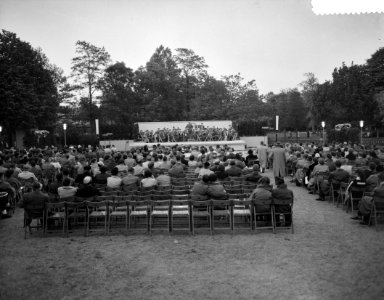 Vondelparkfeesten 1956 Concert Koninklijk Militair Kapel, Bestanddeelnr 907-8277