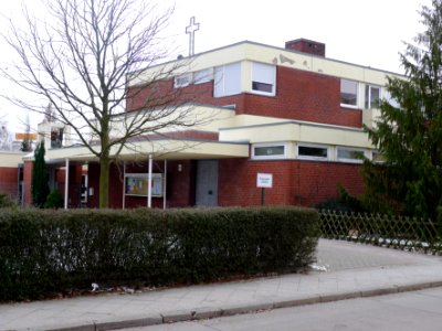 Von der Auferstehung Christi (Berlin-Lankwitz) Eingang