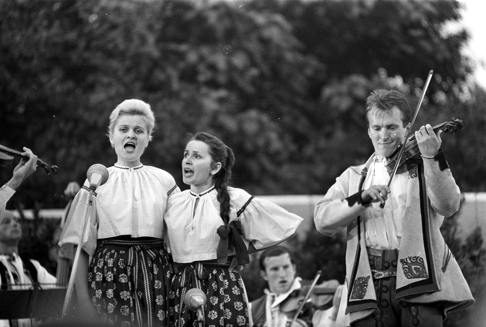 Vondelparkfeesten. De Tsjechische goep Vysokolsky Souke Zdenka Nejudleko . Zan, Bestanddeelnr 921-5000