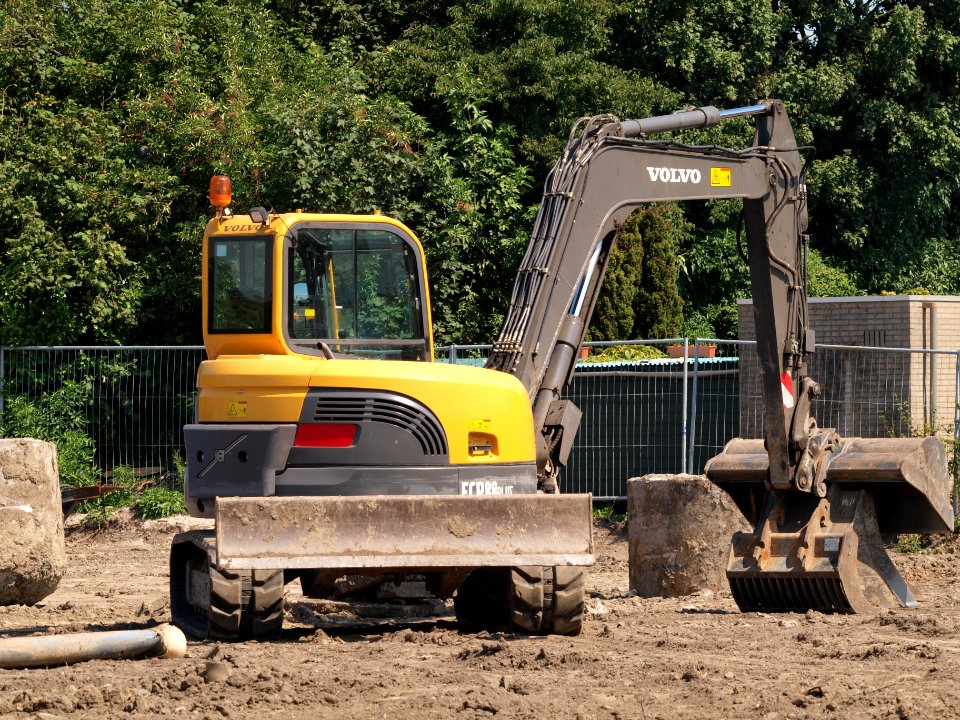 Volvo ECR88plus p2