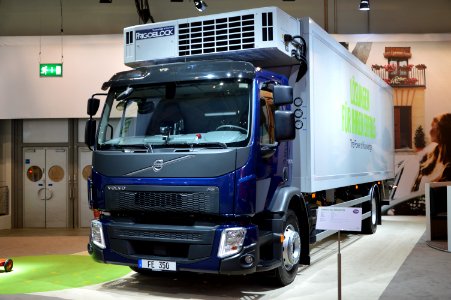 Volvo FE cooling truck