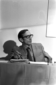 Voorzitter J. de Jong van de ICF-Wereldraad Akzo, Bestanddeelnr 928-1237