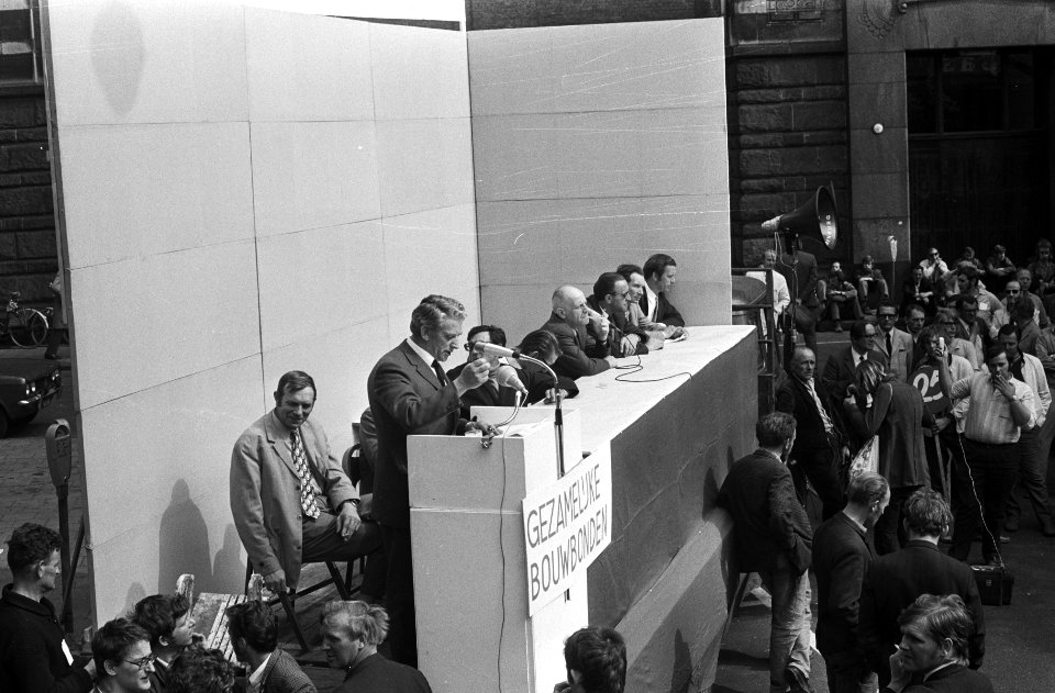 Voorzitter van de Algemene Bond van Werkers in de Bouwnijverheid Rinus Jansen a…, Bestanddeelnr 924-5258