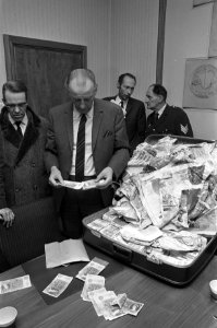 Vondst van vals geld uit Engeland, Bestanddeelnr 925-1770