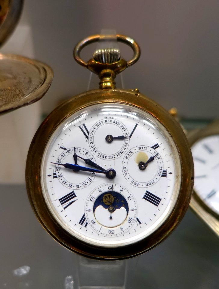 Watch - Karl Gebhardt Horological Collection - Gewerbemuseum - Nuremberg, Germany - DSC01889