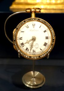 Watch, Bordier, Geneva, Switzerland, 18th century AD, gold, enamel, diamonds - Museo Nacional de Artes Decorativas - Madrid, Spain - DSC08027