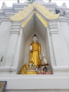 Wat Phra That Si Chom Thong - 2017-07-08 (014) photo