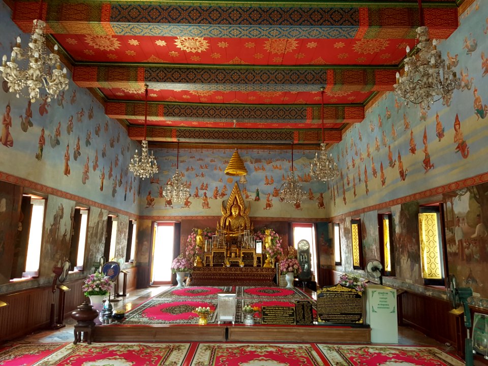 Wat Suwan Dararam wihan - inside - 2017-02-13 (003)