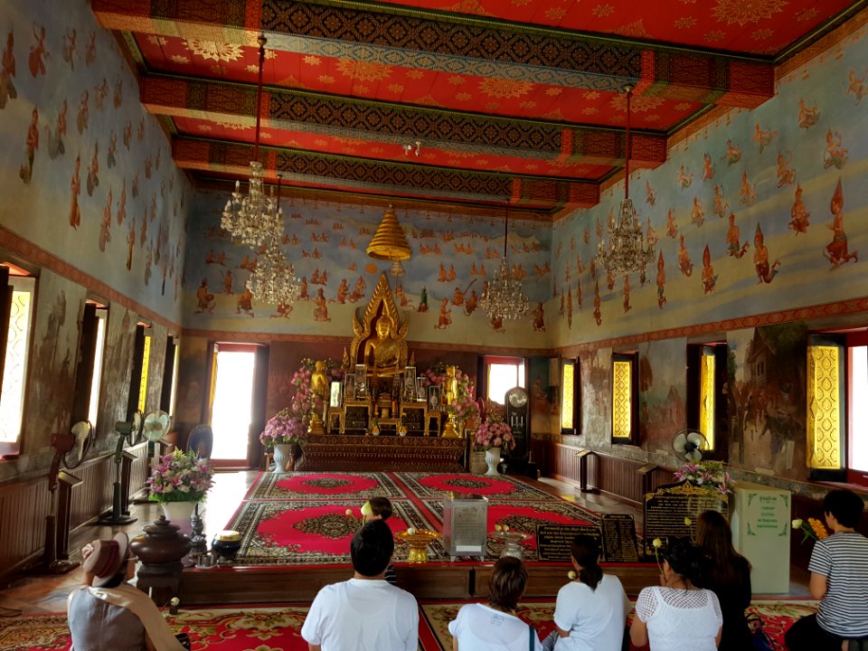 Wat Suwan Dararam wihan - inside - 2017-02-13 (001)