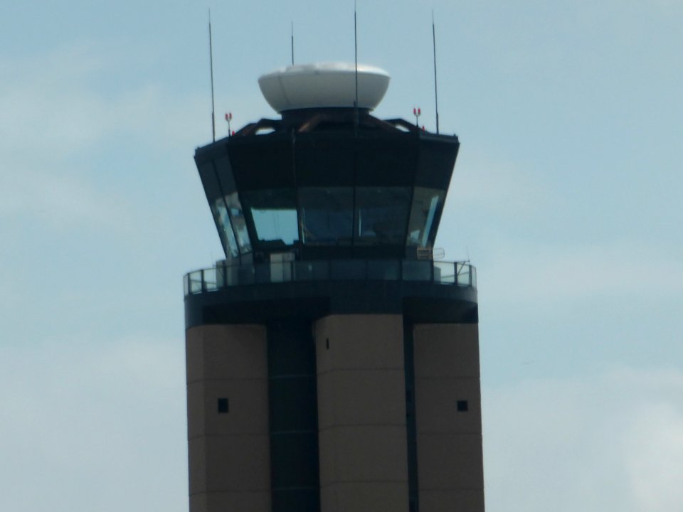 Washinton-Dulles-Airport-Tower-1