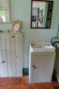 Washroom - Monk's House - Rodmell, East Sussex, England - DSC05251