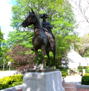 Washtn statue Morris Av jeh