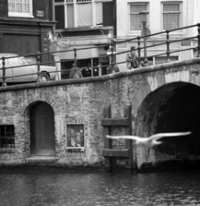 Wassenbeeld gevangene in Torensluis, Bestanddeelnr 929-5642