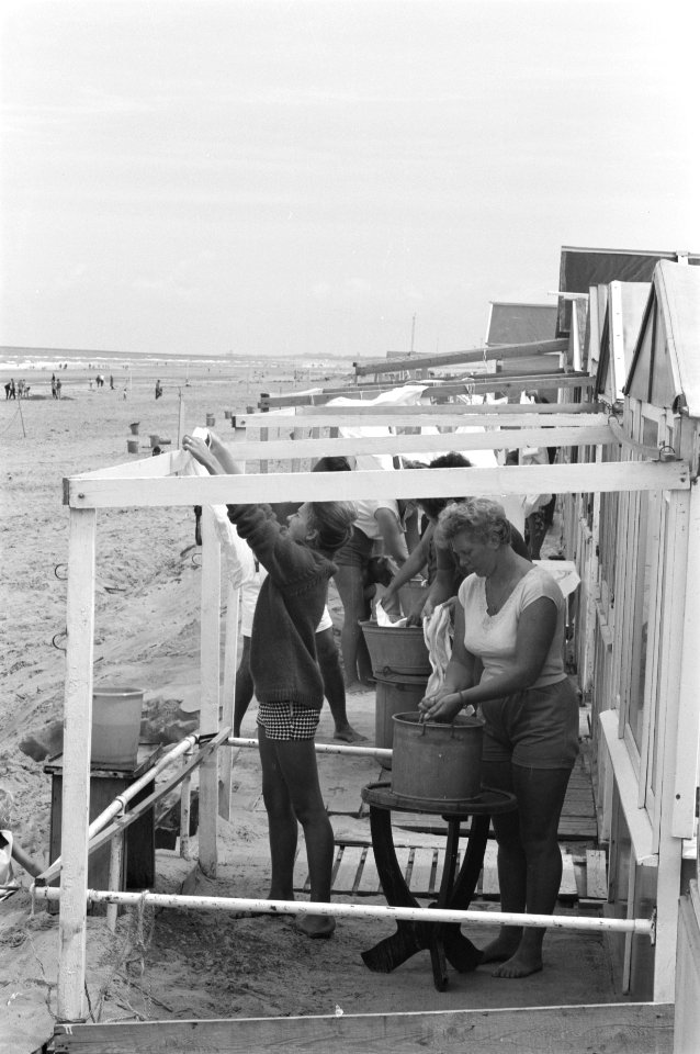 Wasdag aan het Zandvoortse strand, Bestanddeelnr 912-7214