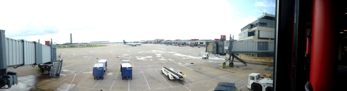 Washinton-Dulles-Airport-01