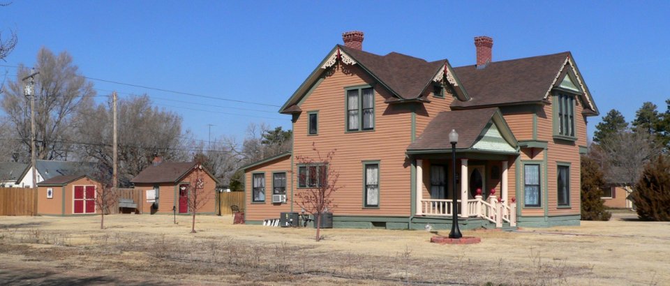 Washington-Ames house (Leoti KS) from SE 2 long